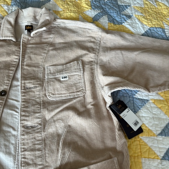 Lee Beige Corduroy Utility Jacket for Women size M . Runs generously - Picture 2 of 2